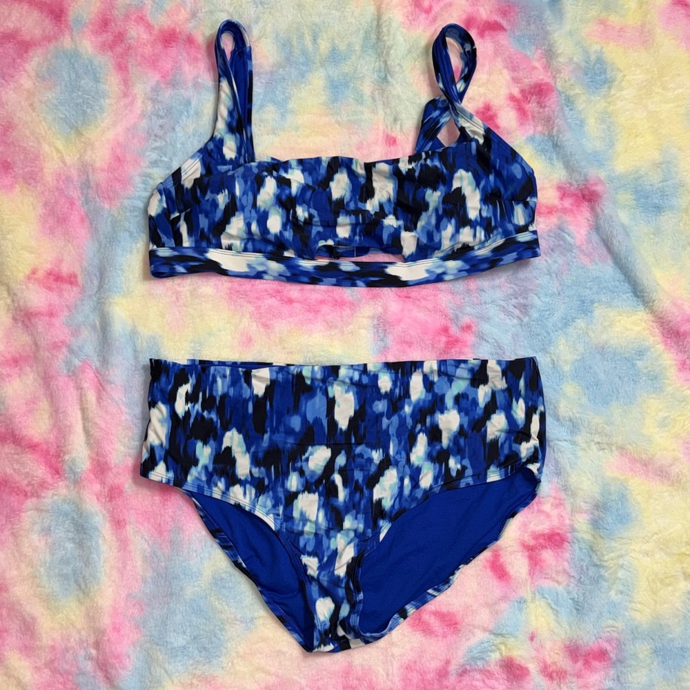 Time and Tru 2X Blue Abstract Bikini